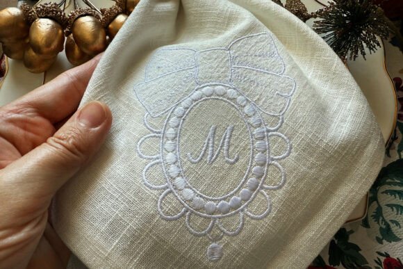 Wedding Frame Embroidery Design Review